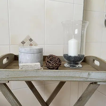 Tilda アパート デトモルト